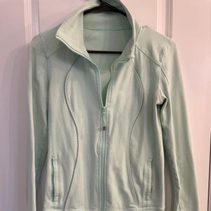 Lululemon zip up in mint